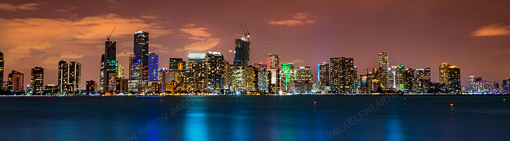 _Z5A0436_Miami-Skyline_City_Night_Miami-Bay